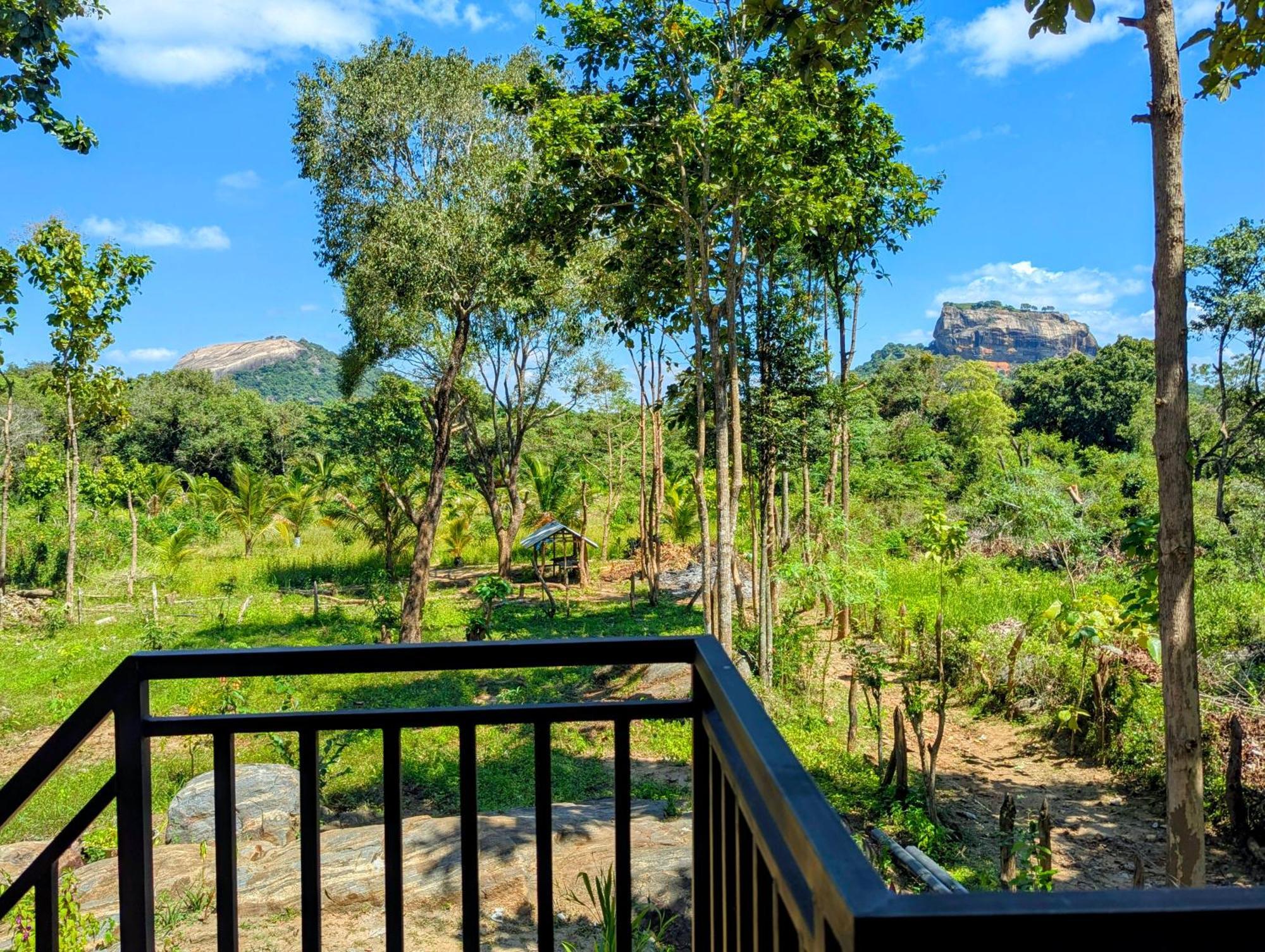 Sigiri Saat Cabana Sigiriya Buitenkant foto